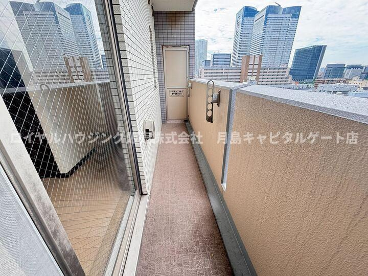 【バルコニー】