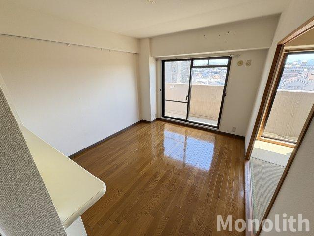 フェリーチェ和泉の居間・リビング