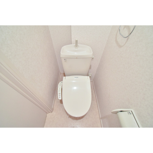 リブレア久留米駅前B棟 のトイレ|シンプルで使いやすいトイレです