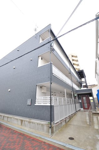 大阪市城東区東中浜２丁目のアパート