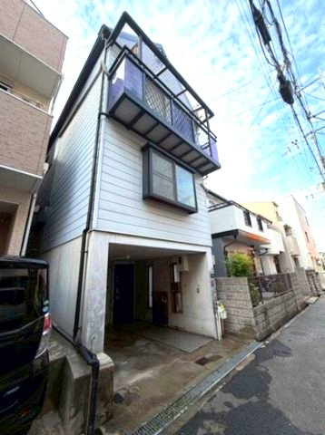 楠丘町3丁目