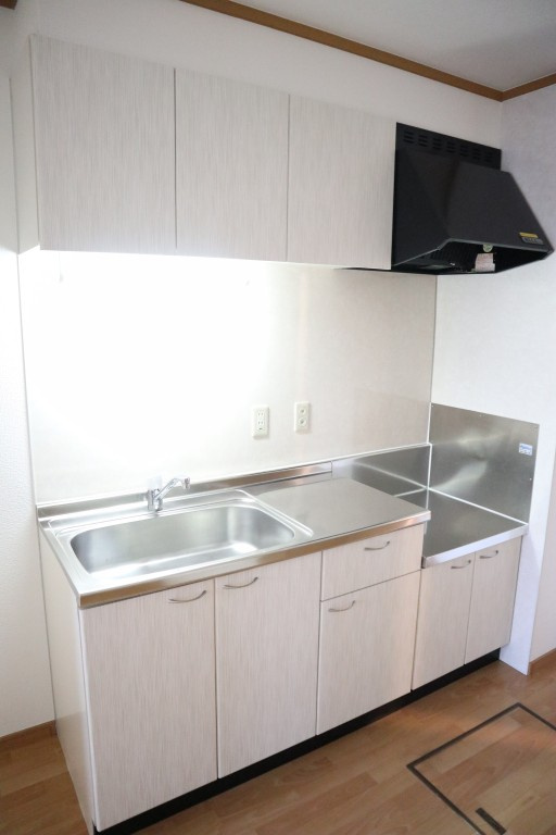 寝屋川市高柳６丁目のアパートのキッチン