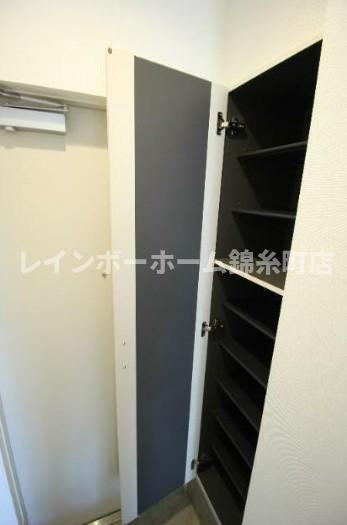 グレイスヴィラ光の玄関