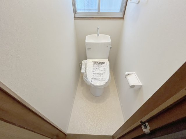 南幸町借家のトイレ
