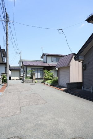 盛岡市みたけ5丁目8番10号（区画A）