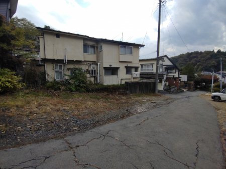 盛岡市三ツ割1丁目11番21