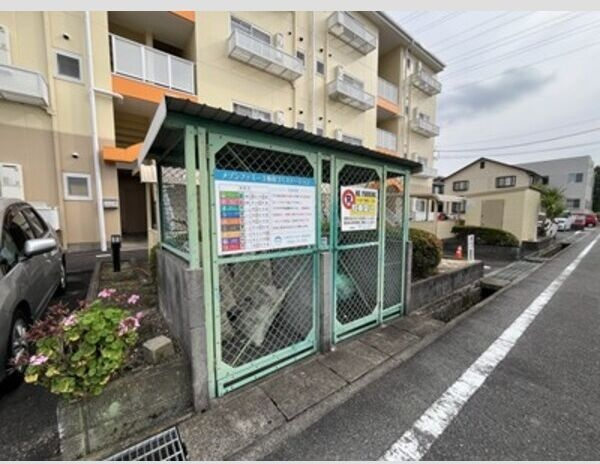 メゾンファミーユ　　刈谷市の賃貸ならクラスホーム刈谷店のエントランス