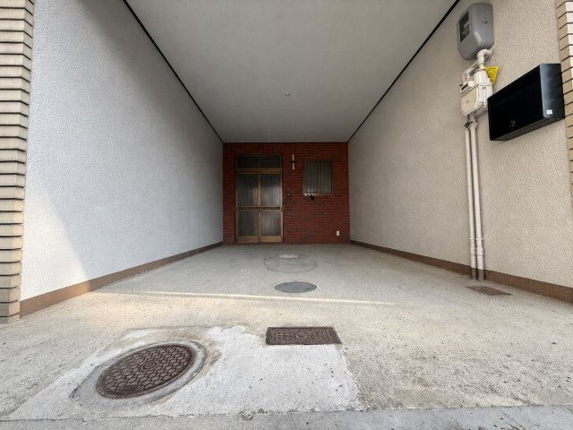 玉串元町2丁目　中古戸建の駐車場