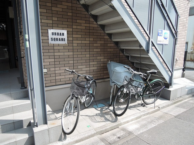 ＵＲＢＡＮ　ＳＱＵＡＲＥのエントランス|★自転車駐輪場★
