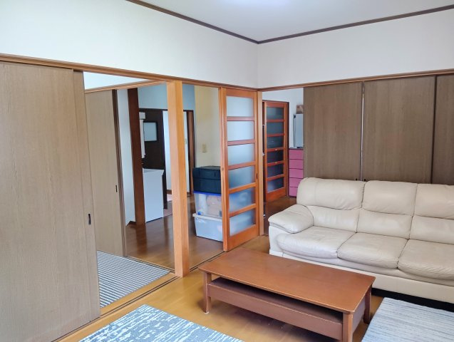売中古戸建　焼津市石津中町の内装|2階は全ての居室が繋がった便利な導線です！