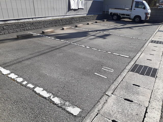サンフレッチェ南条Ｂの駐車場