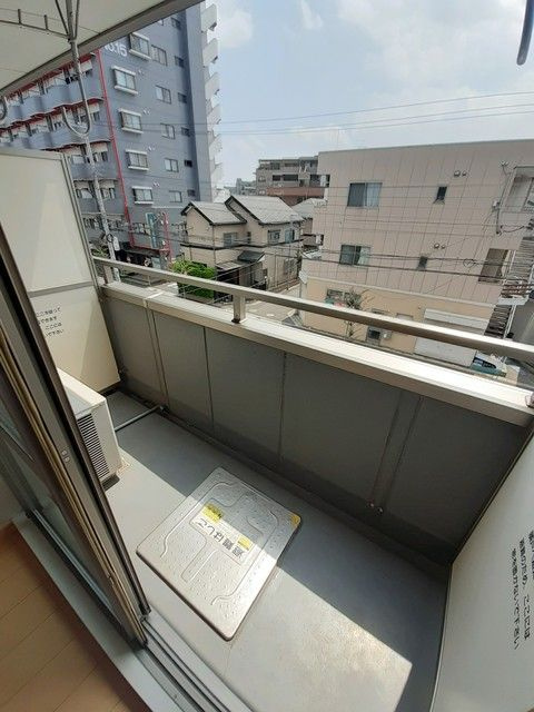 シャトレエレガンのバルコニー