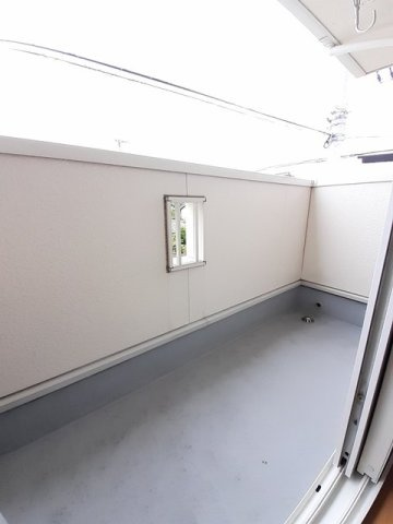 トレスアールヴォレ　Ａのバルコニー|落ち着いた時間を過ごせるバルコニーです
