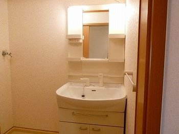 【洗面所】 | パークサイドライヴン | コンパクトで使いやすい洗面所