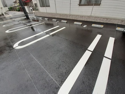 【駐車場】 | ｂｏｎｈｅｕｒ姫路栗山町 | 駐車場があります
