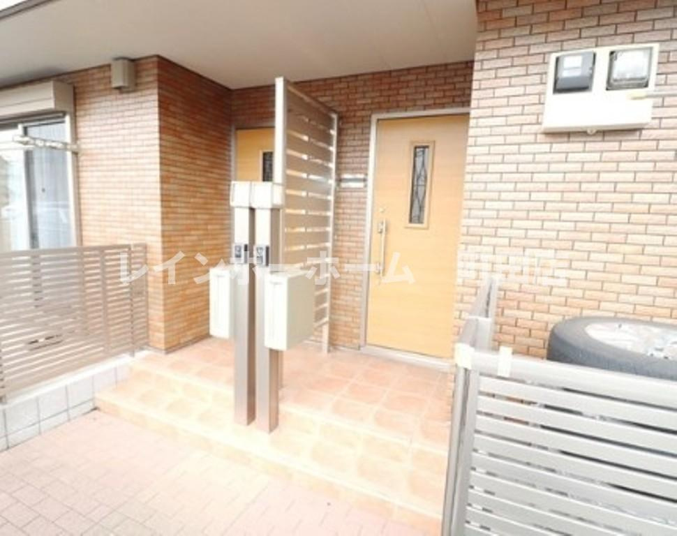 西鶴間KIガーデンズ　壱番館※初期費用分割後払いサービス利用可能物件のエントランス