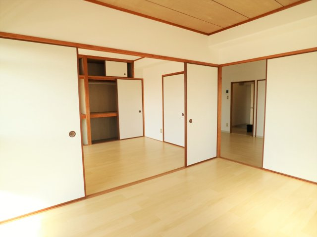 延命寺マンションの内装