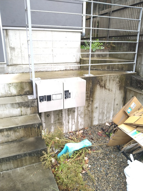 ザレジデンス東十条のその他共用部分|宅配BOX☆彡