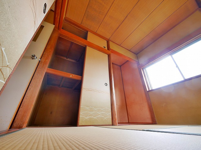 川上町戸建の収納