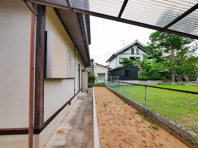 川上町戸建の庭