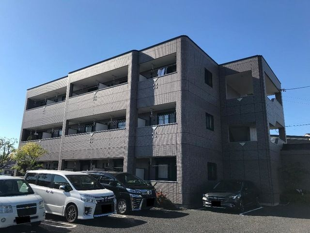グローリエ・Mの外観