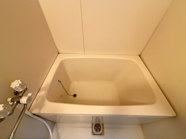 メゾンインクスあびこの浴室