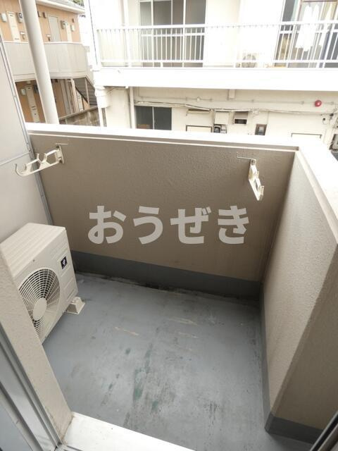 シャトーライフ弘明寺のバルコニー