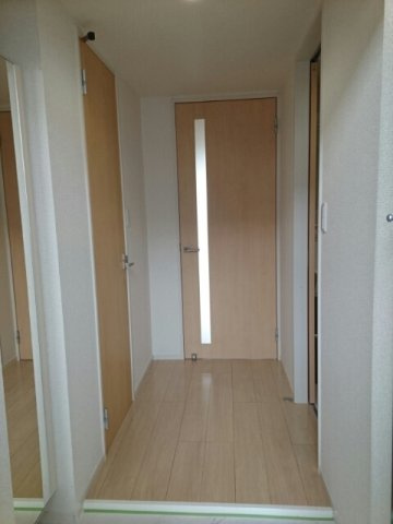 オンフォレスト芳泉の玄関