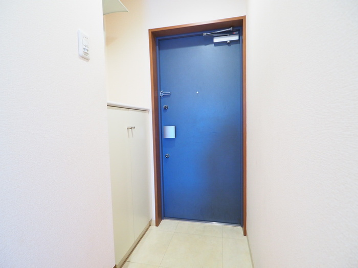 川崎市麻生区はるひ野４丁目の賃貸マンションの玄関