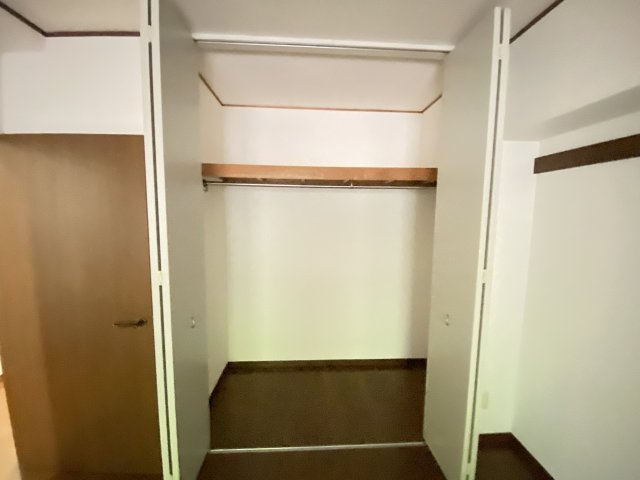 INSURANCE BLDG.XⅠXの収納