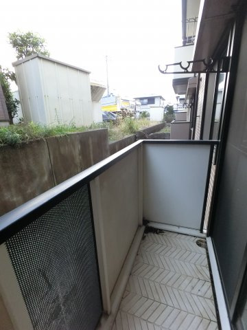 【バルコニー】