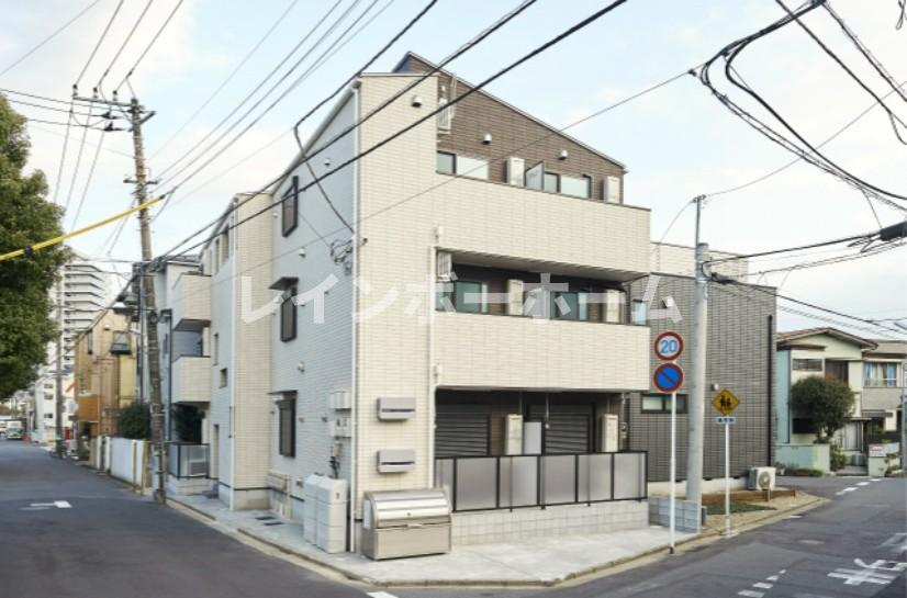 AJ船橋の外観