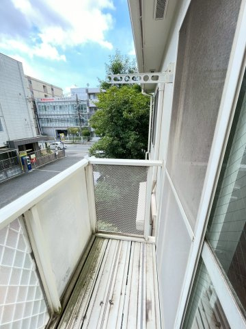 【バルコニー】