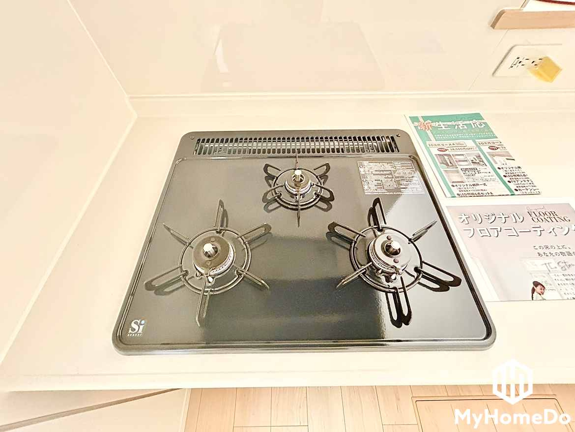 守山区中志段味　第3のその他|効率的な調理で週末の作り置きも時短可能な3口コンロ