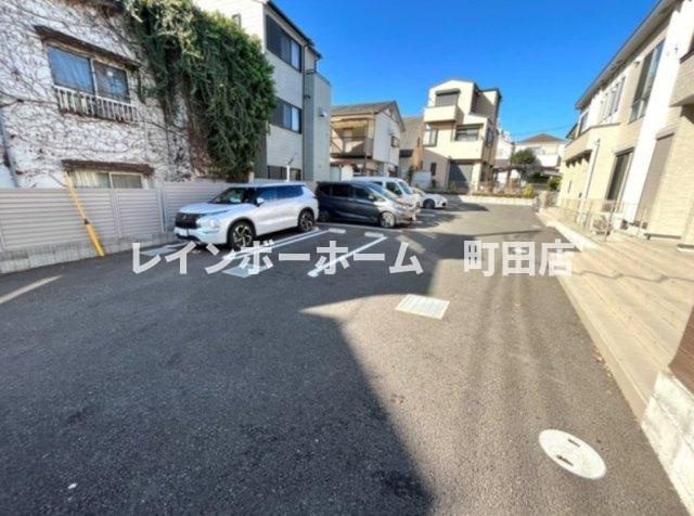 ルミエール※初期費用分割あと払いサービス利用可能物件の駐車場