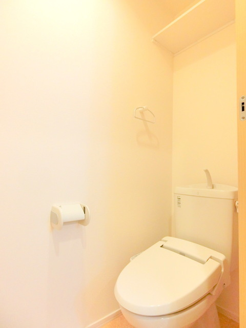 ルシオ国立のトイレ|★ウォッシュレット付きトイレです★