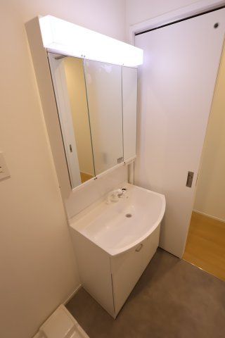 【独立洗面台】 | Smith堺