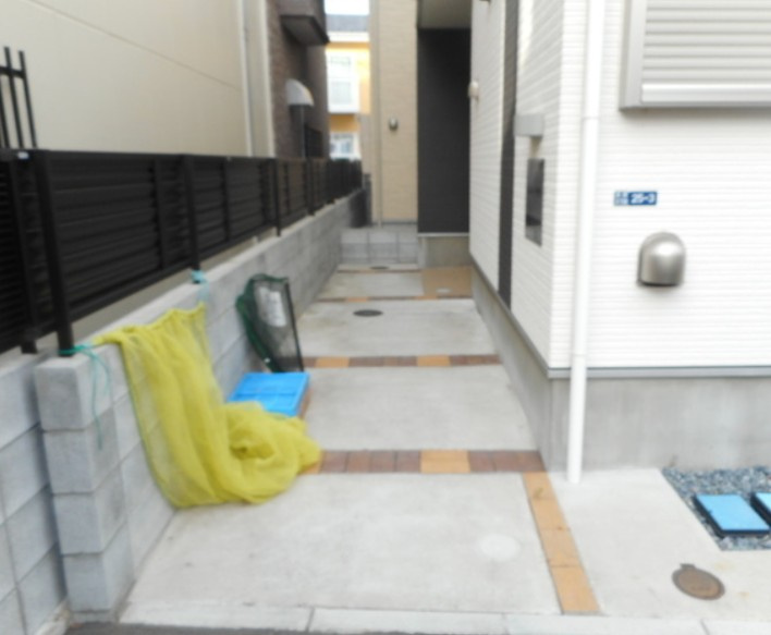 北区志茂３丁目のアパートのエントランス