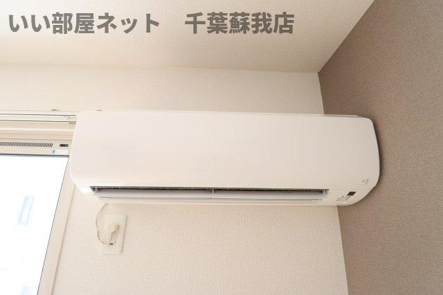 メゾン ルーエのエントランス|落ち着いたエントランスです