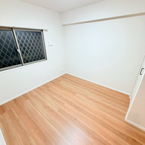 ☆選べる家具プレゼント☆エイルマンション岩崎プレジデンスの洋室