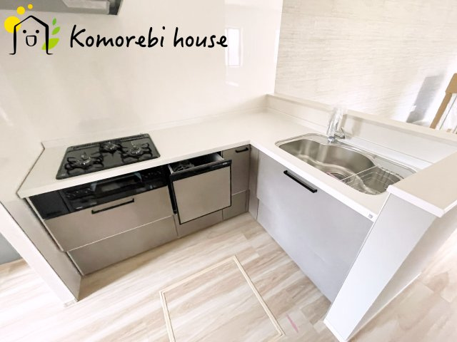 さいたま市大宮区北袋町　9期　新築一戸建て　リガーレ　03のキッチン|26.8.24　撮影済み
