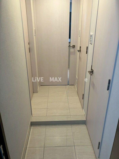 【玄関】オープンレジデンシア新宿ザ・ハウス