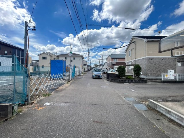 新築戸建　一宮市木曽川町6期　全2区画分譲の前面道路含む現地写真|「現地（2026年7月16日）撮影」　　
■前面道路　
■ヤマダ不動産　株式会社リライフ