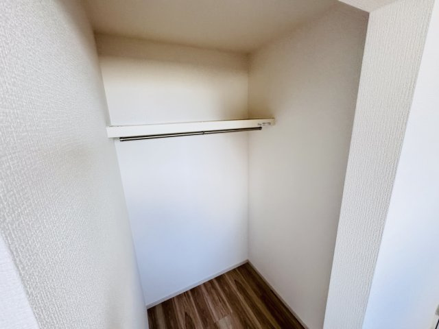 三郷市後谷新築戸建（後谷１期）の収納|6.1帖洋室・ウォークインクローゼット