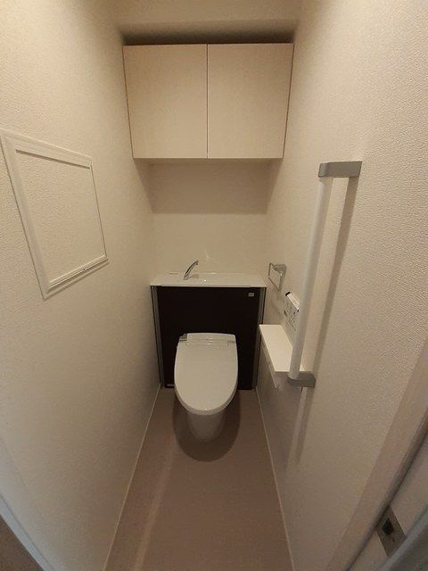 ラ・ポーズ　ゾーのトイレ