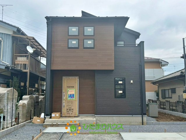 蓮田市西城２丁目　新築一戸建て