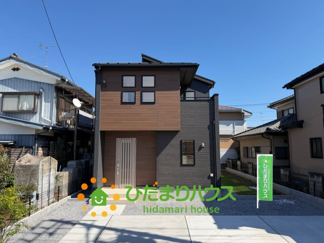 蓮田市西城２丁目　新築一戸建て