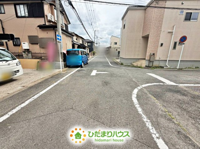 蓮田市西城２丁目　新築一戸建ての前面道路含む現地写真|2026/7/24　撮影