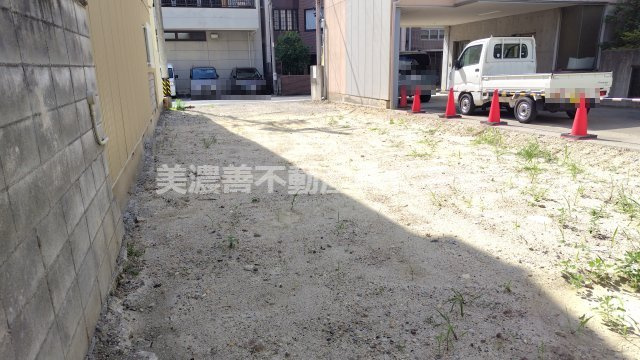 ６３２８０　岐阜市下竹町土地の外観