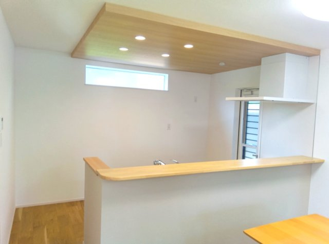 神戸市第29垂水区神陵台一戸建住宅のキッチン|キッチンです